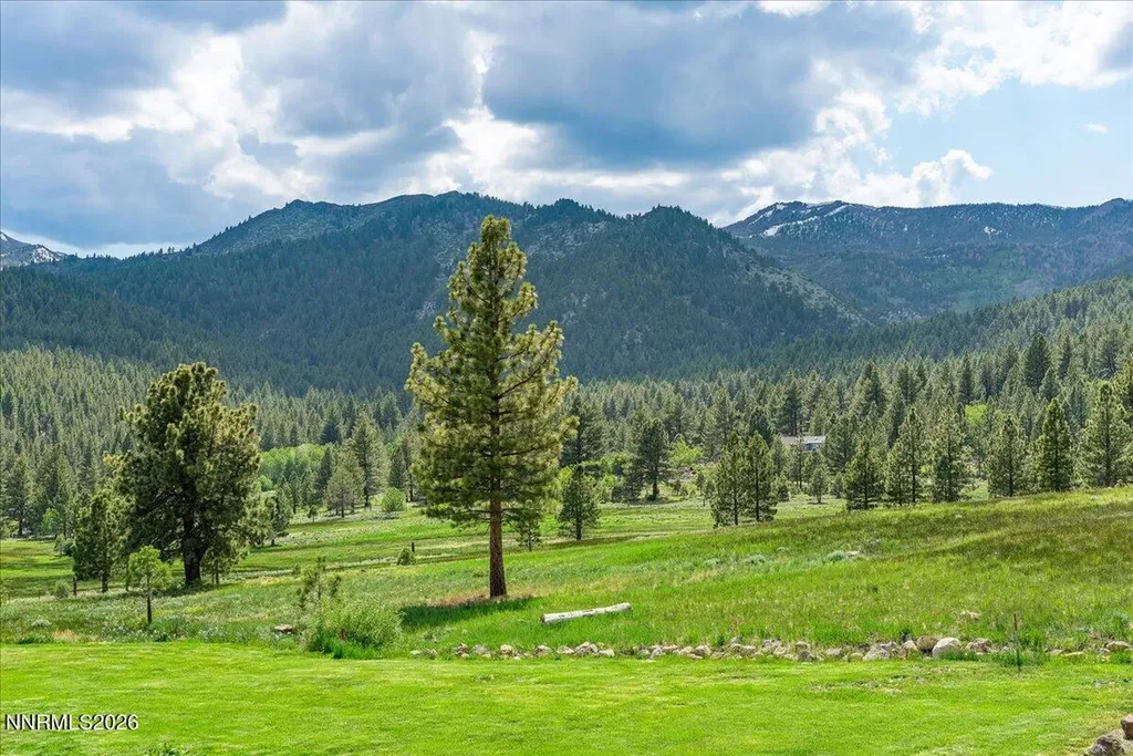 16400 Logan Meadow Reno NV 89511