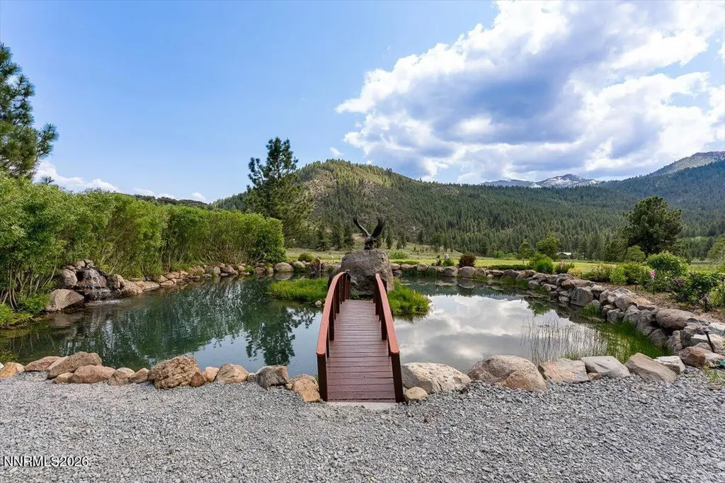 16400 Logan Meadow Reno NV 89511