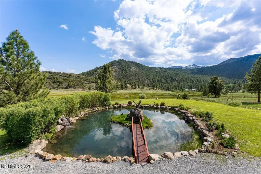 16400 Logan Meadow Reno NV 89511