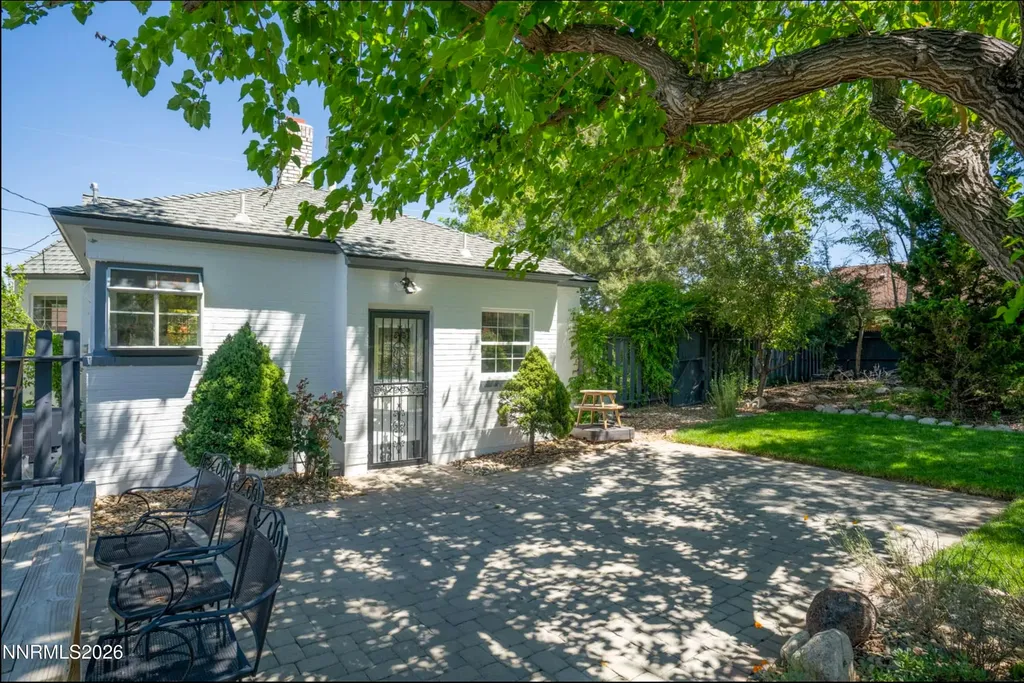 2277 Sunrise Reno NV 89509