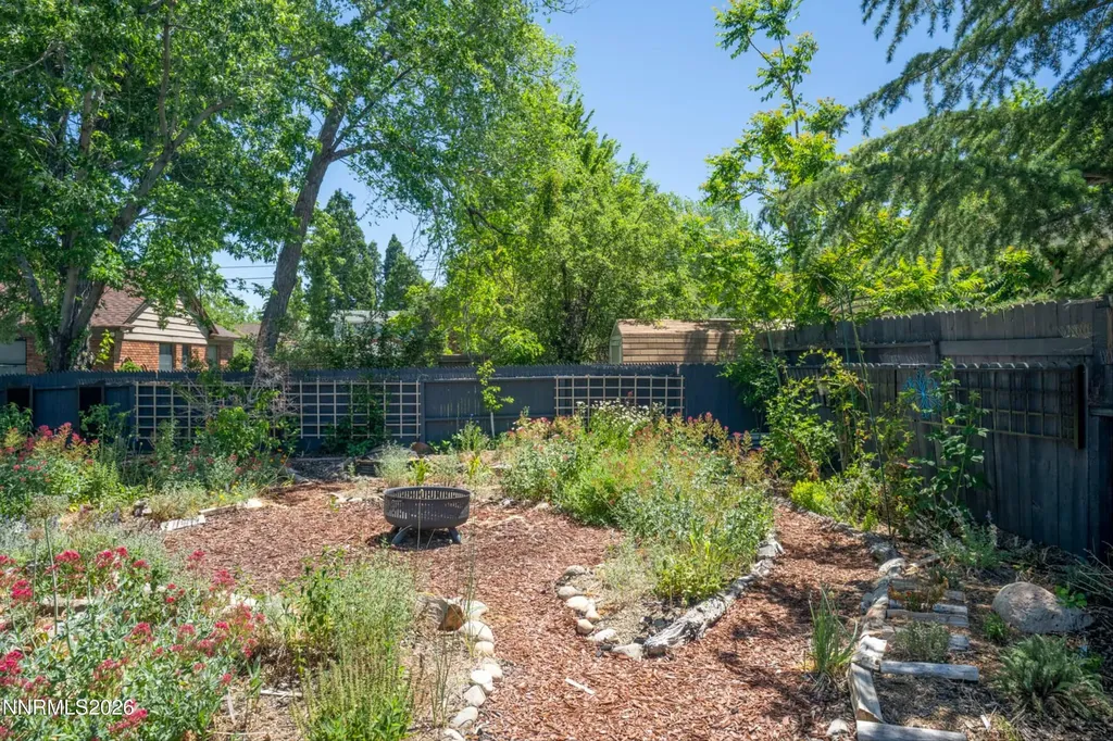 2277 Sunrise Reno NV 89509