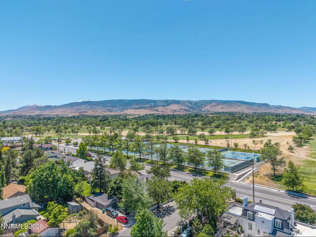 2277 Sunrise Reno NV 89509