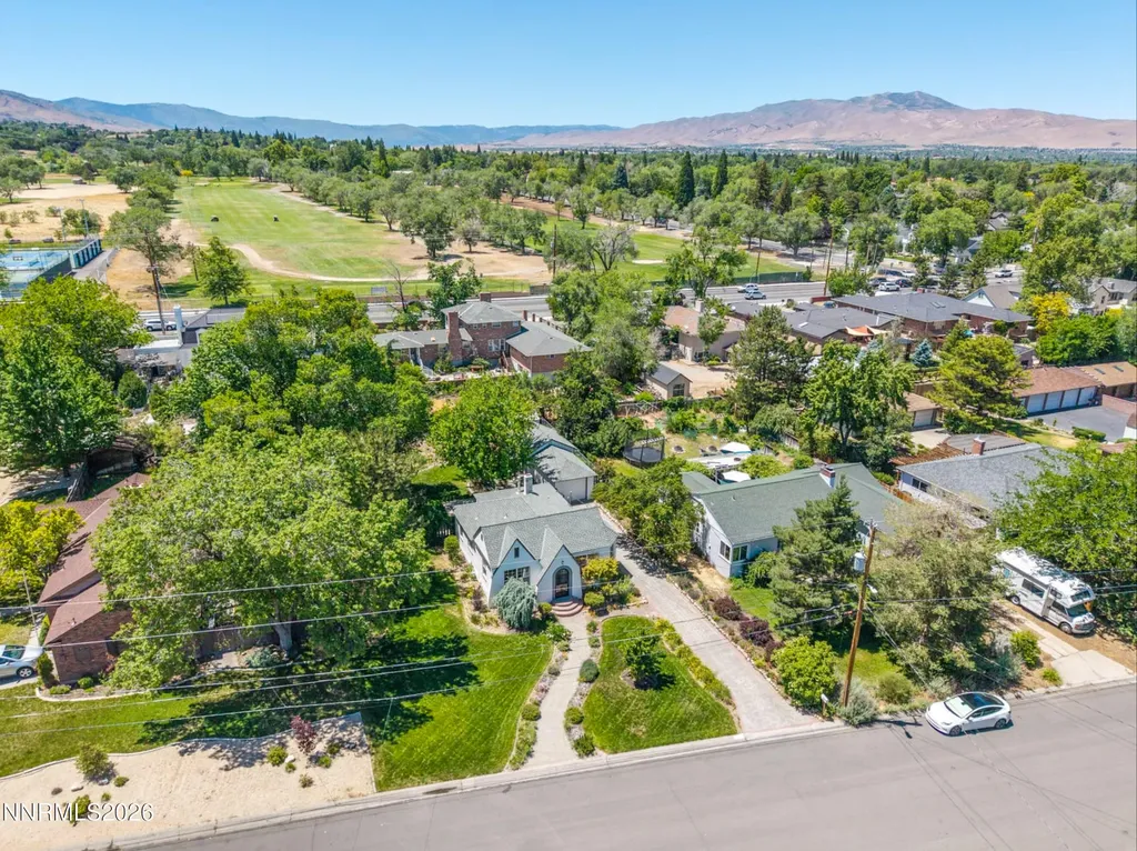 2277 Sunrise Reno NV 89509