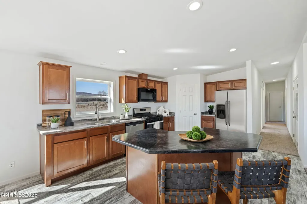 7730 Remington Silver Springs NV 89429