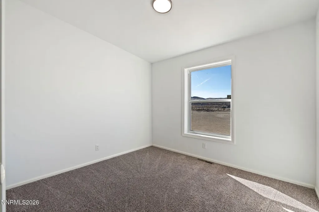 7730 Remington Silver Springs NV 89429