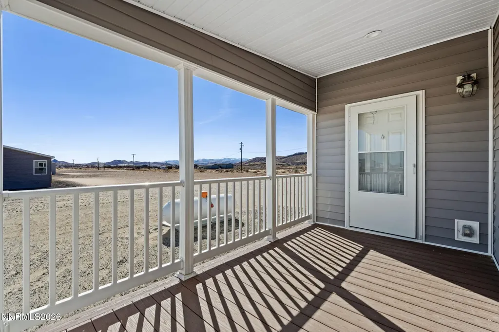 7730 Remington Silver Springs NV 89429