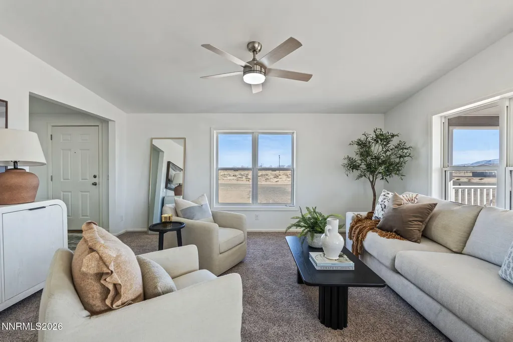 7730 Remington Silver Springs NV 89429
