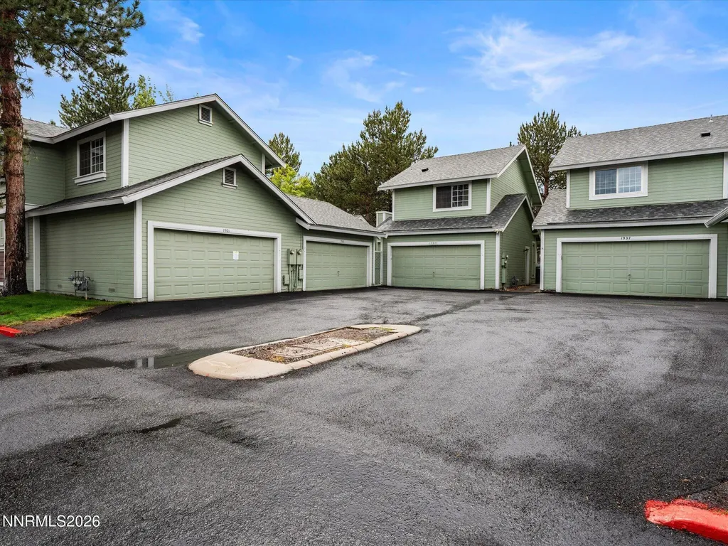 1905 Minaret Reno NV 89523