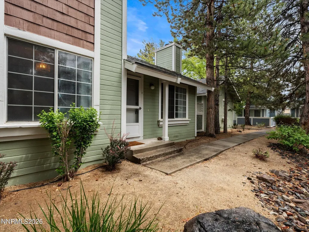 1905 Minaret Reno NV 89523