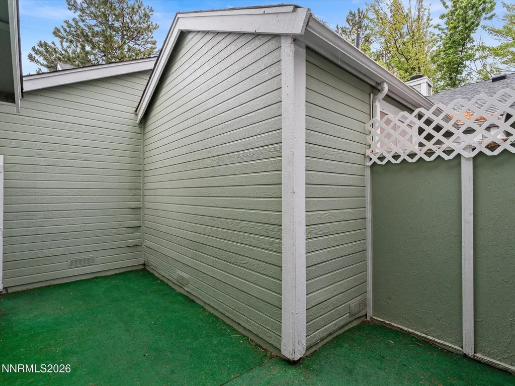1905 Minaret Reno NV 89523