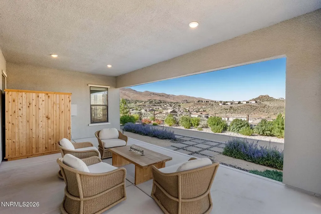 1668 Huntley Reno NV 89523