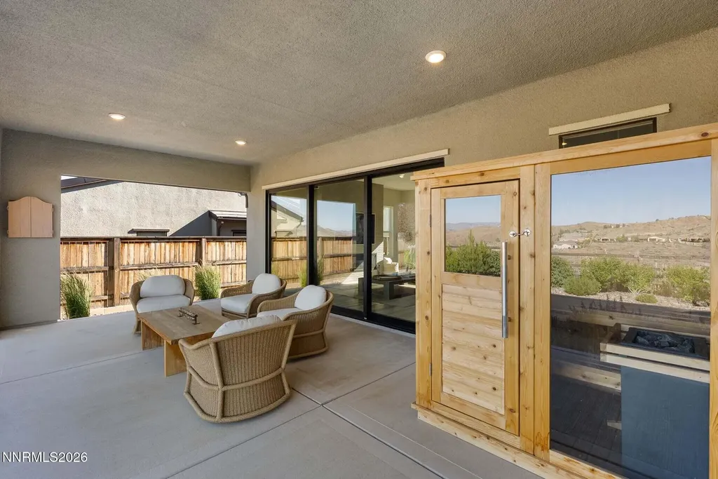 1668 Huntley Reno NV 89523