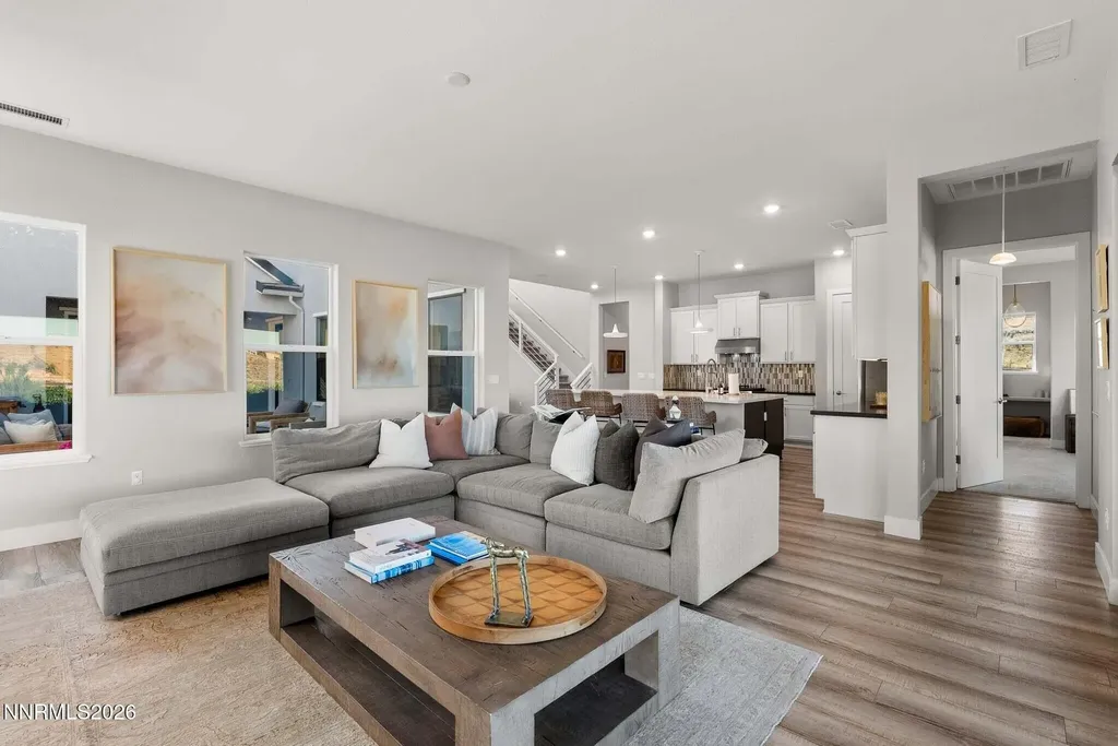 1668 Huntley Reno NV 89523