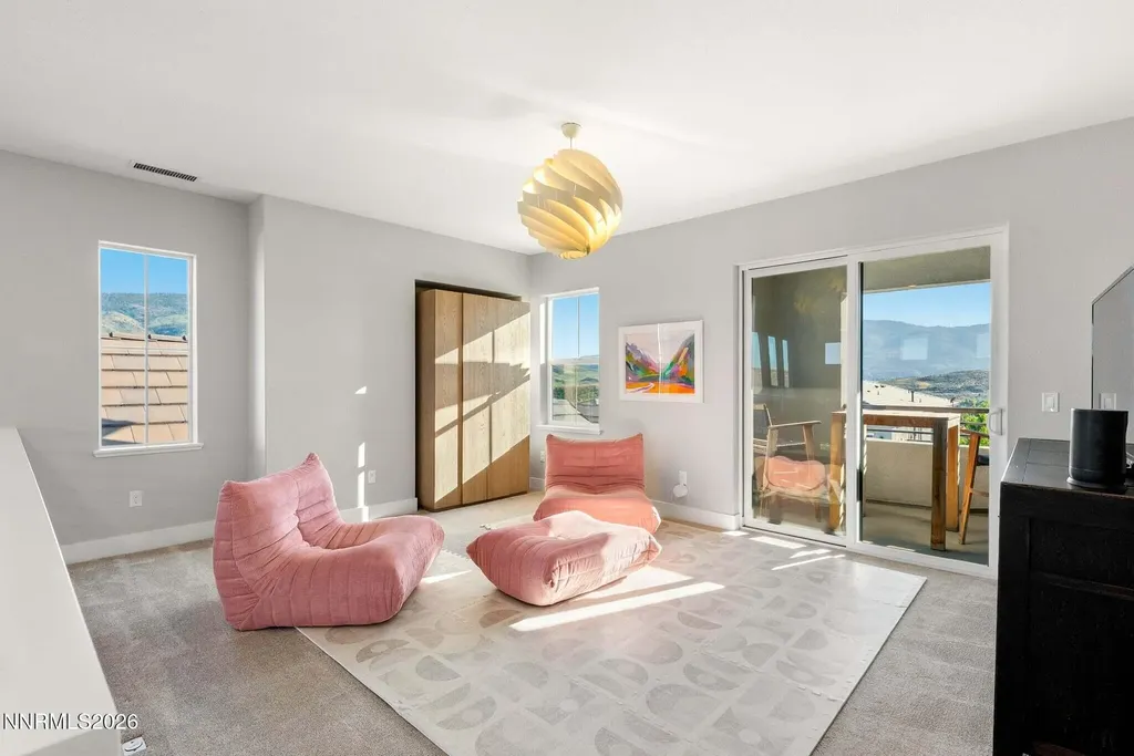 1668 Huntley Reno NV 89523