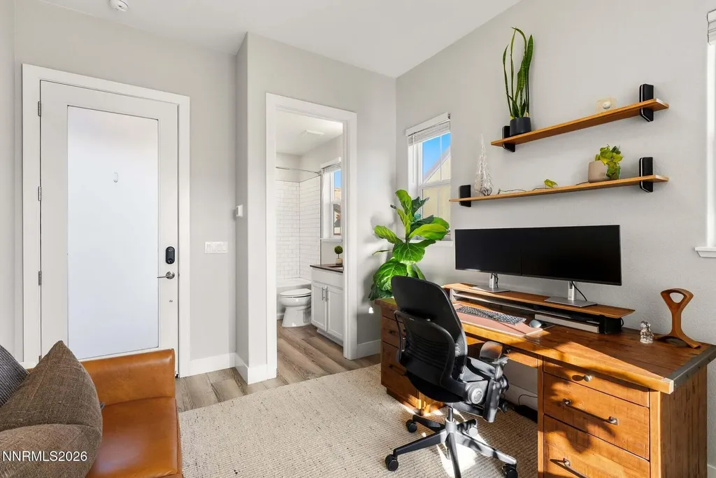 1668 Huntley Reno NV 89523