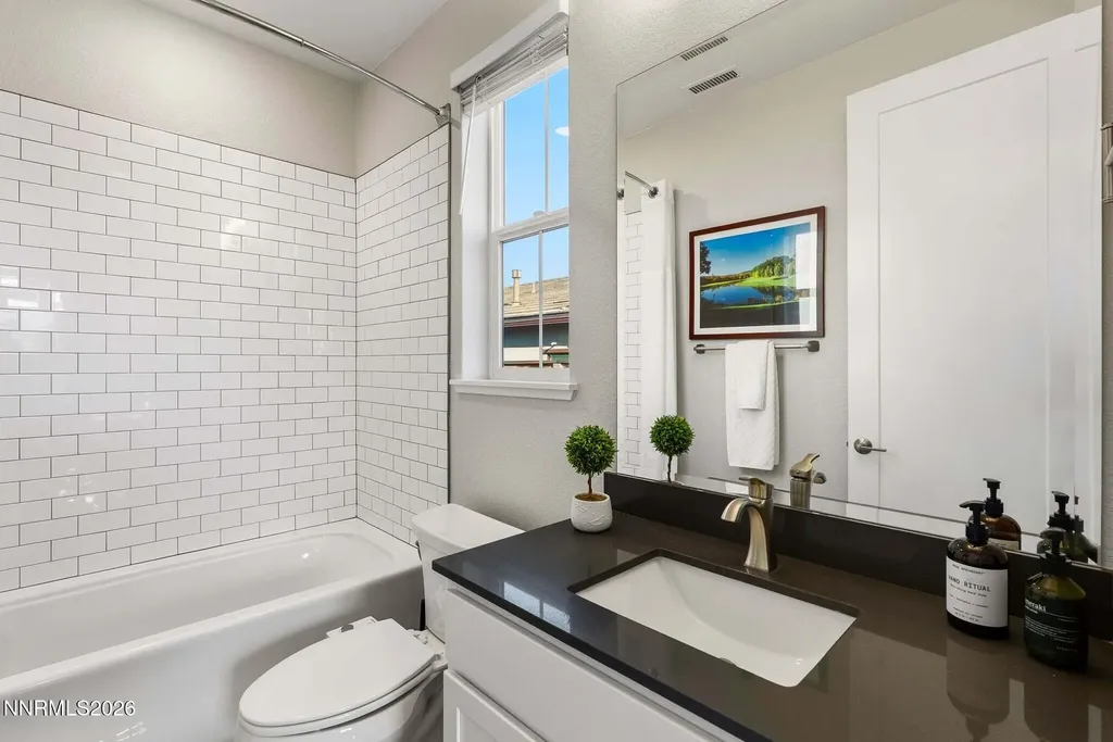 1668 Huntley Reno NV 89523