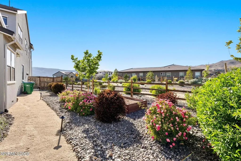 1668 Huntley Reno NV 89523