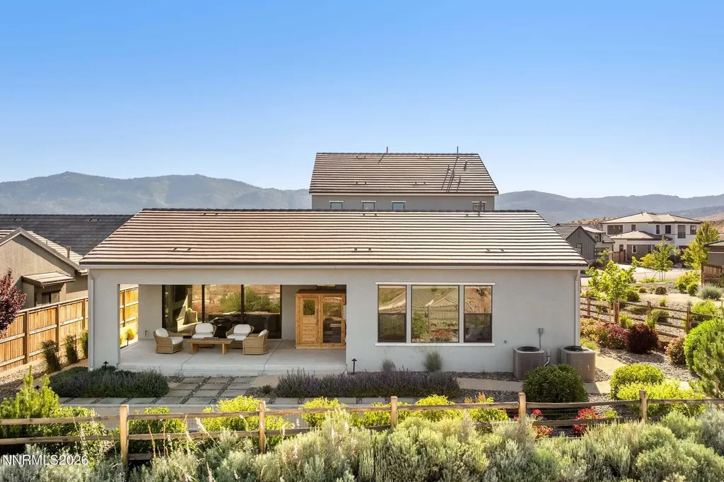 1668 Huntley Reno NV 89523