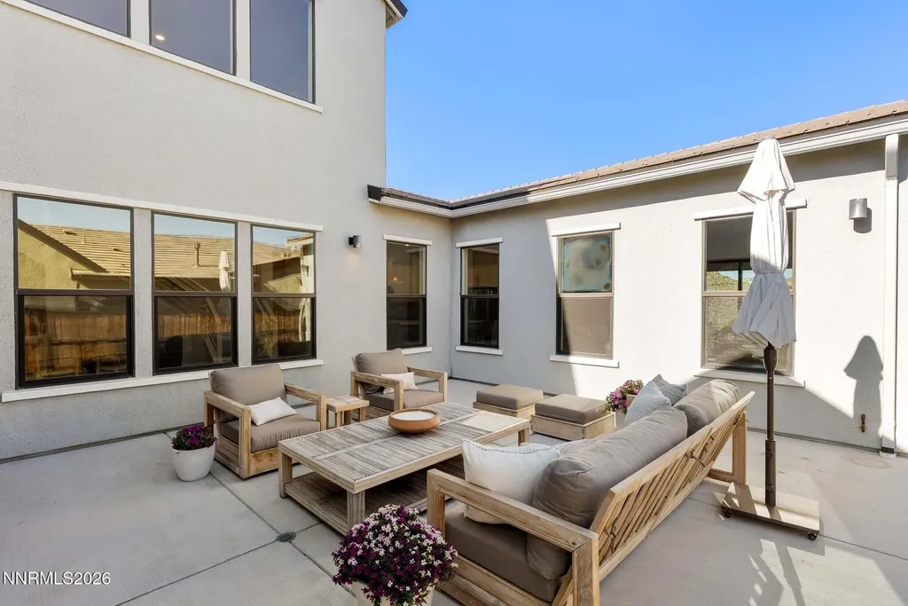 1668 Huntley Reno NV 89523
