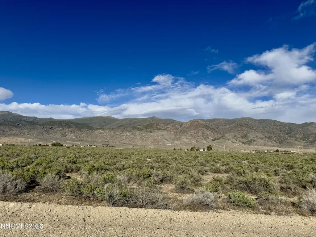 22395 Chimney Creek Lovelock NV 89419