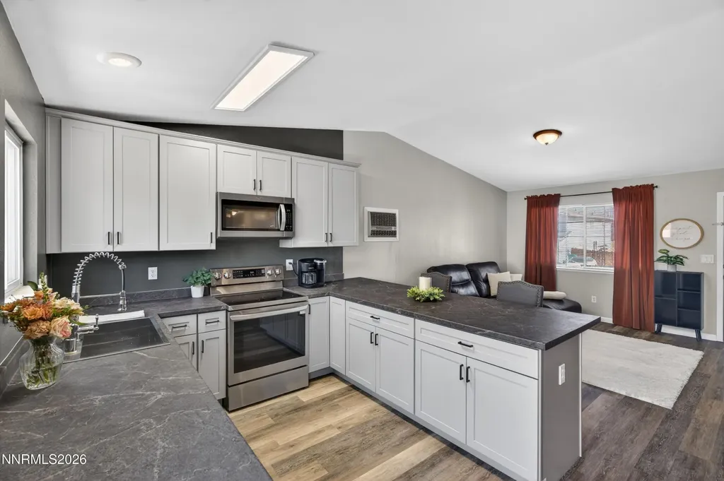 5642 Cranberry Sun Valley NV 89433