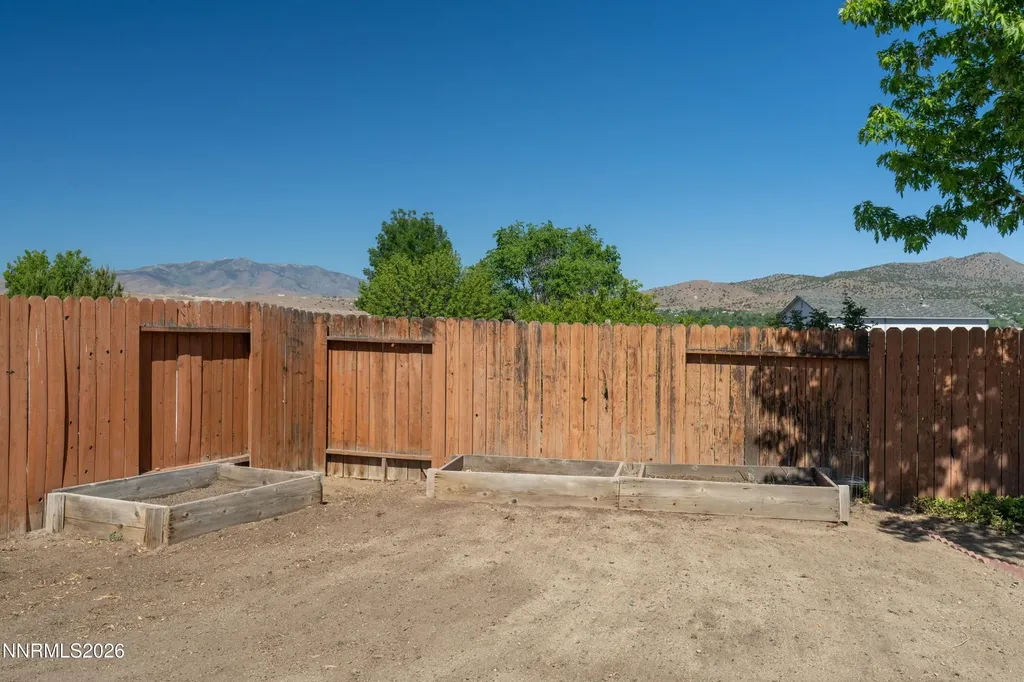 5642 Cranberry Sun Valley NV 89433
