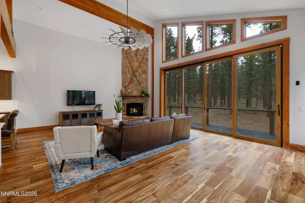 1005 Joy Lake Reno NV 89511