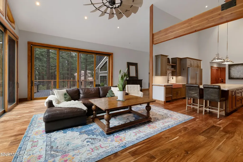 1005 Joy Lake Reno NV 89511