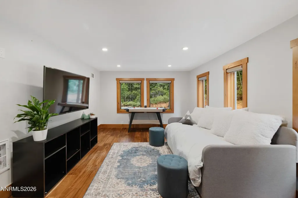 1005 Joy Lake Reno NV 89511