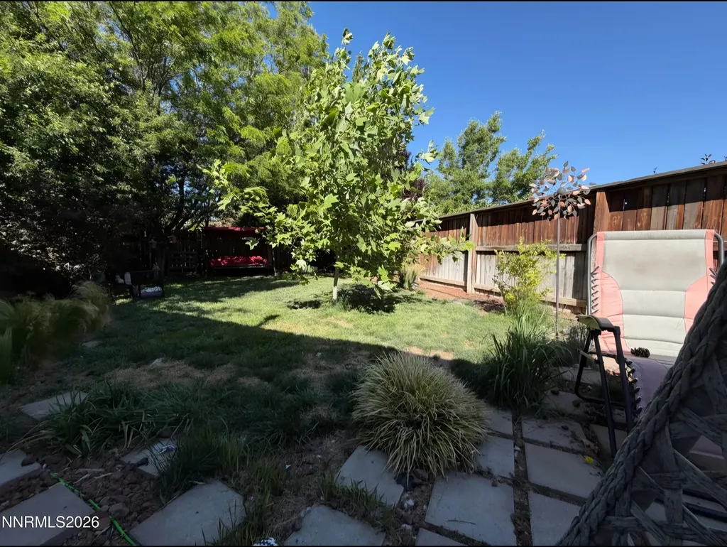 1015 Desert Peach Sparks NV 89436