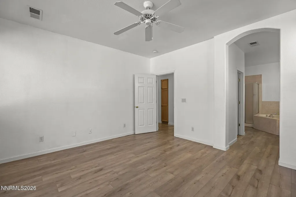 1550 Canyonlands Reno NV 89521