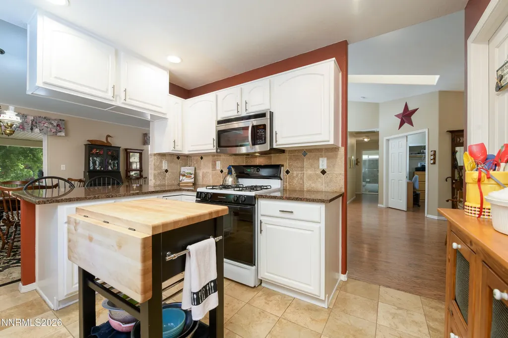 2875 Hot Springs Minden NV 89423