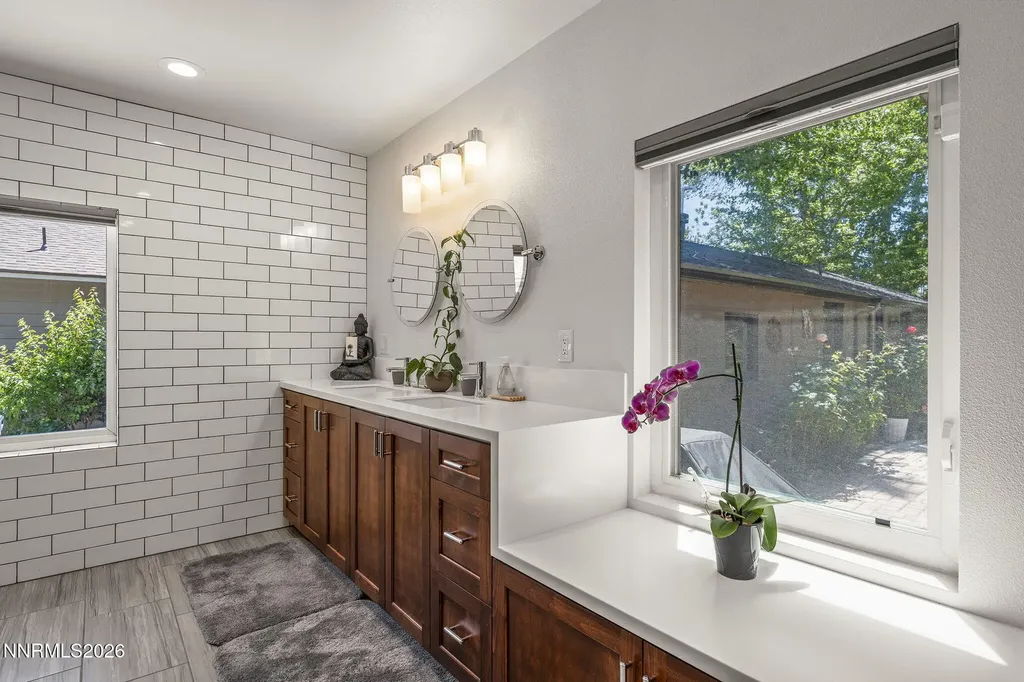 181 Bret Harte Reno NV 89509