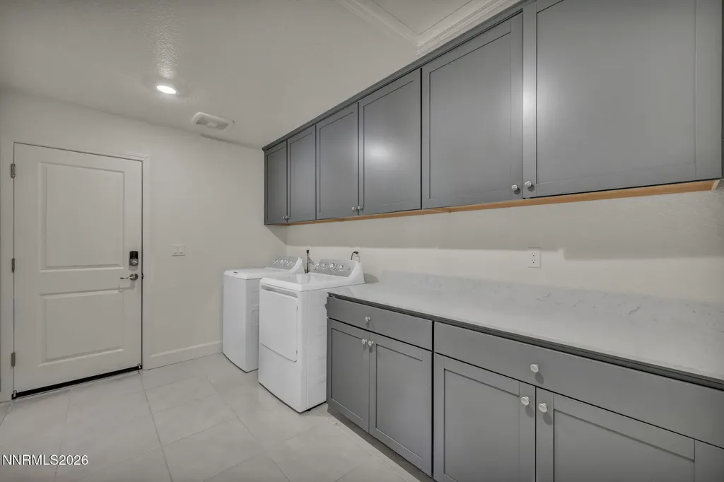 519 Fox Branch Sparks NV 89441