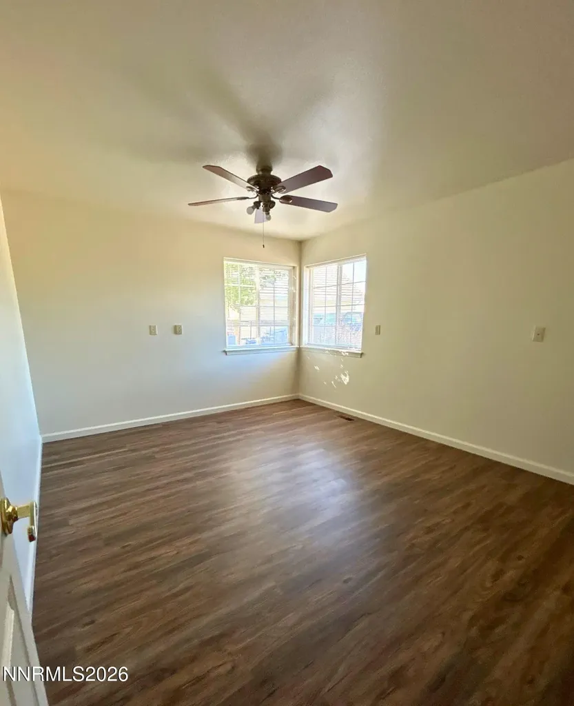 1227 Green Valley Fallon NV 89406