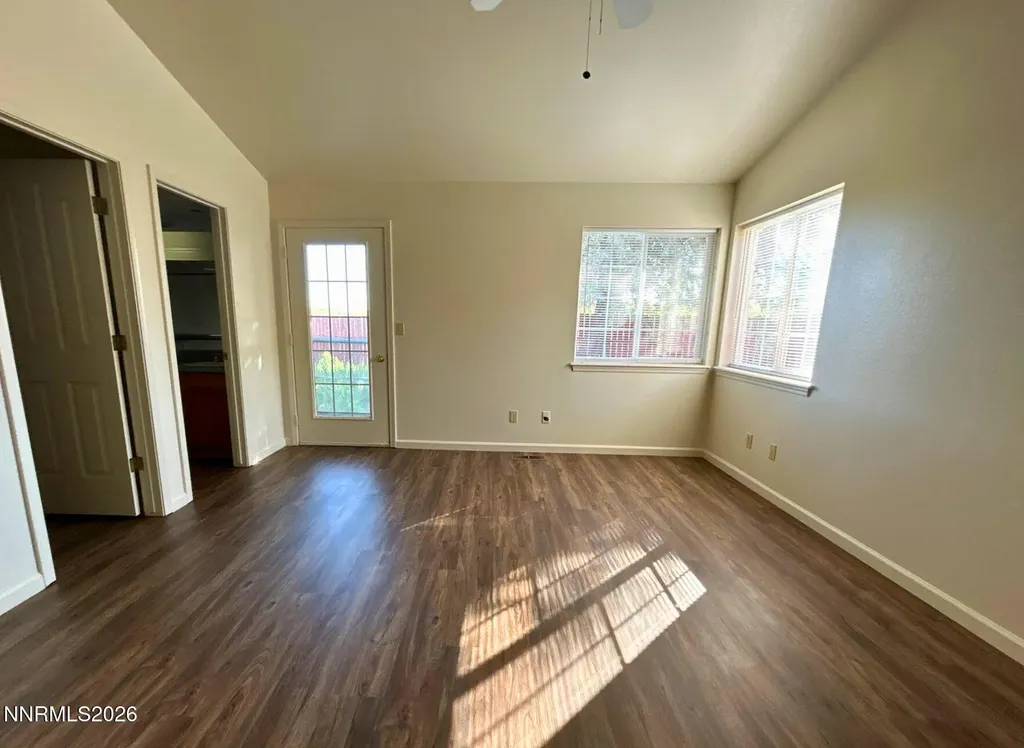 1227 Green Valley Fallon NV 89406