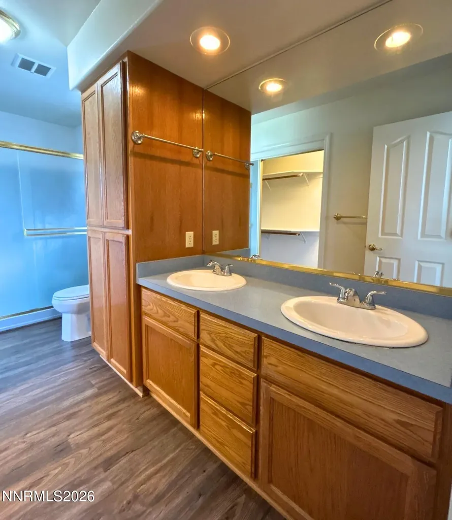 1227 Green Valley Fallon NV 89406