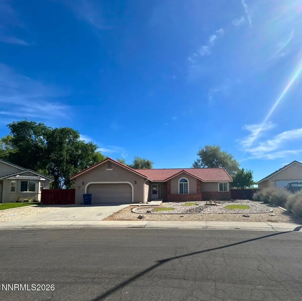 1227 Green Valley Fallon NV 89406