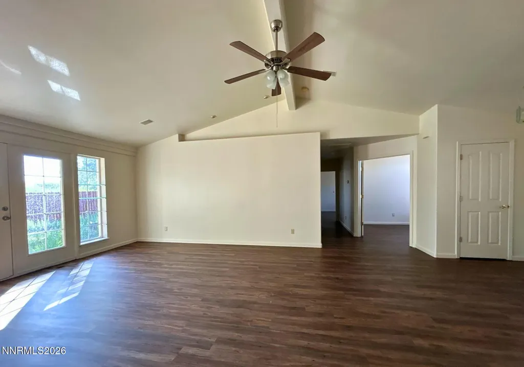 1227 Green Valley Fallon NV 89406