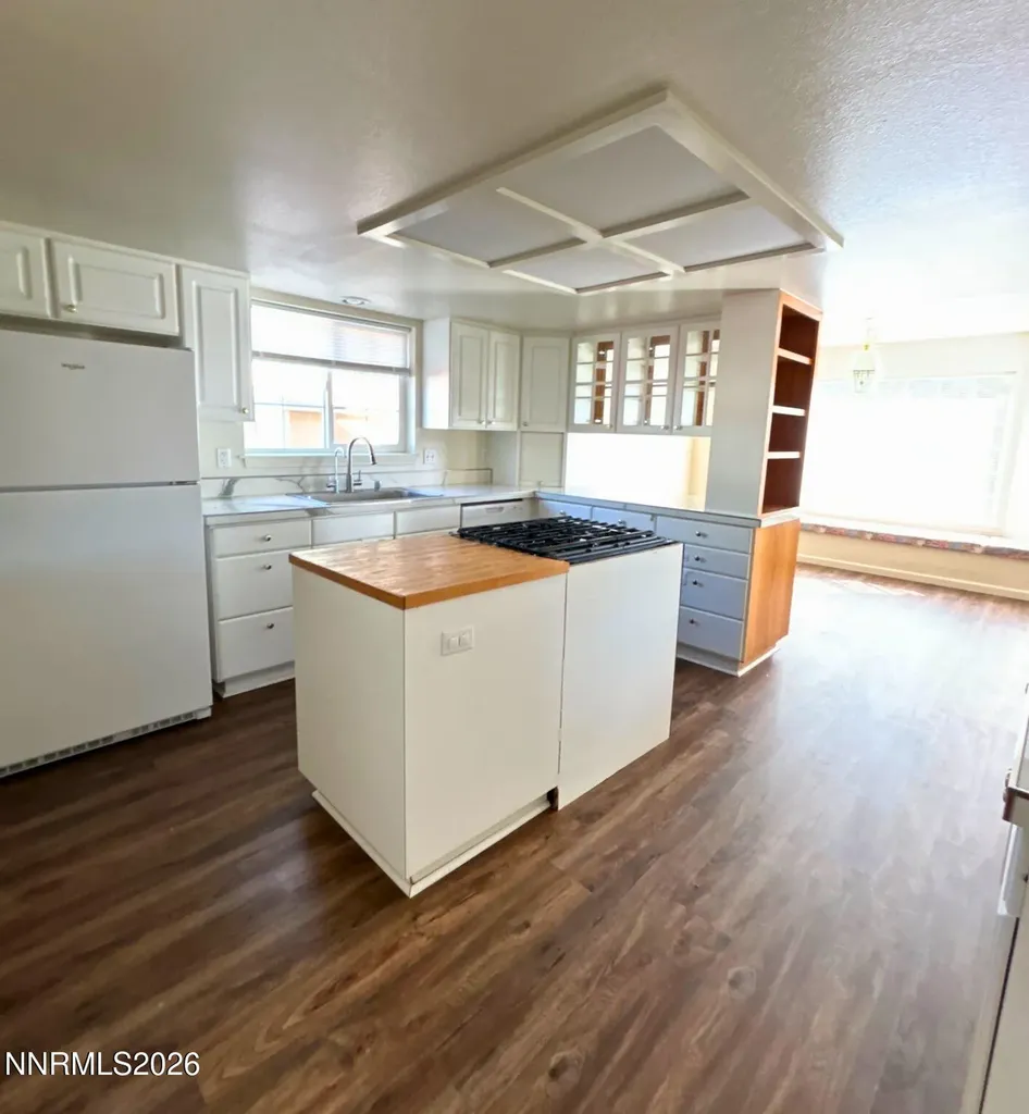 1227 Green Valley Fallon NV 89406