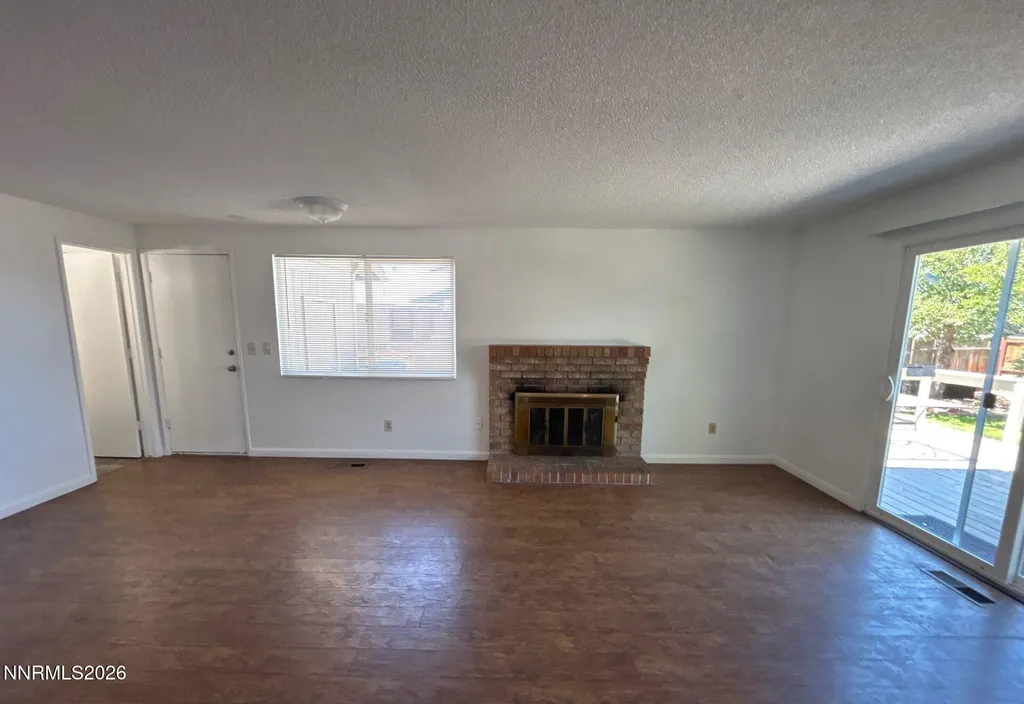 3285 Danville Sparks NV 89434