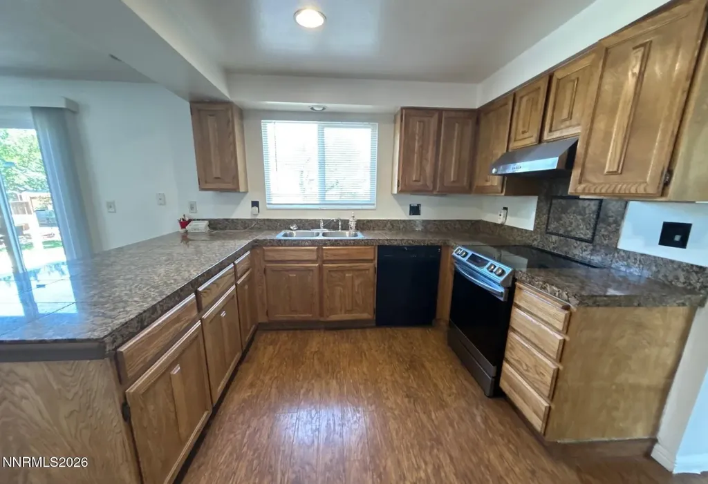 3285 Danville Sparks NV 89434