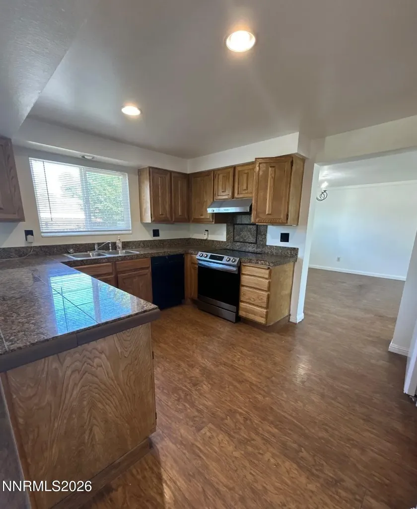 3285 Danville Sparks NV 89434