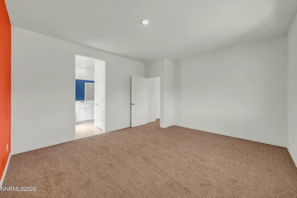 735 Roberts Creek Dayton NV 89403