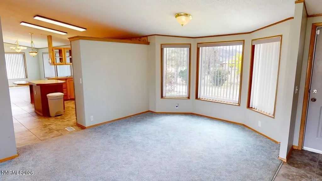 9405 Betty Winnemucca NV 89445