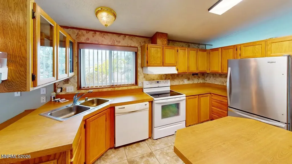 9405 Betty Winnemucca NV 89445