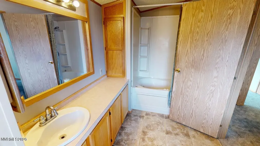 9405 Betty Winnemucca NV 89445