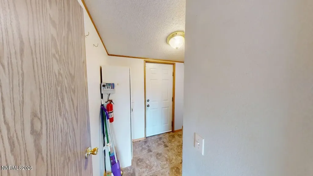 9405 Betty Winnemucca NV 89445