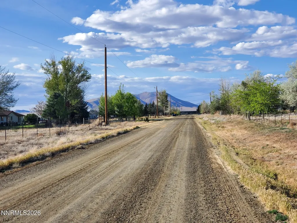 9405 Betty Winnemucca NV 89445