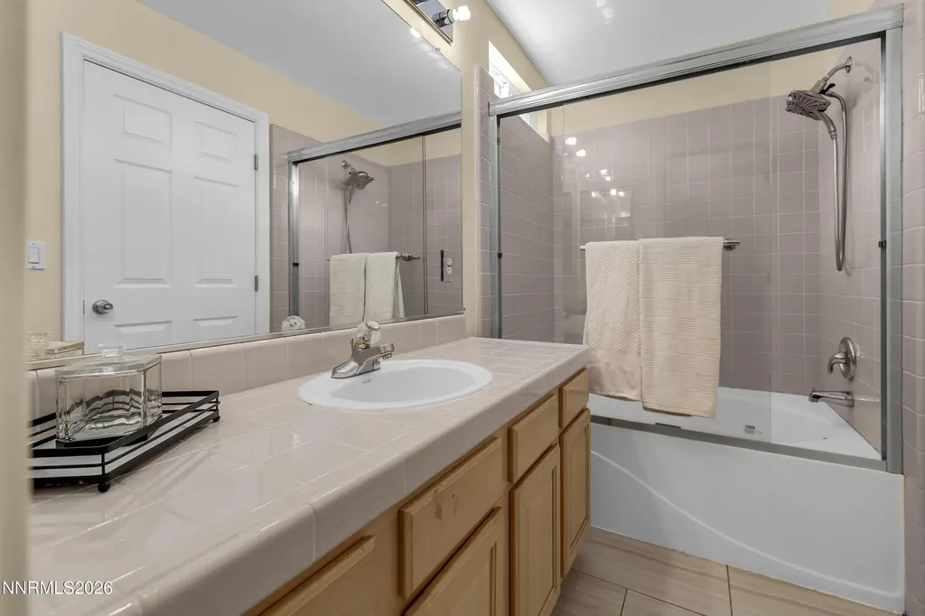 2716 Cintoia Sparks NV 89434